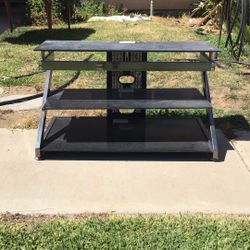 TV Stand-Free