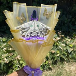 money dress bouquet