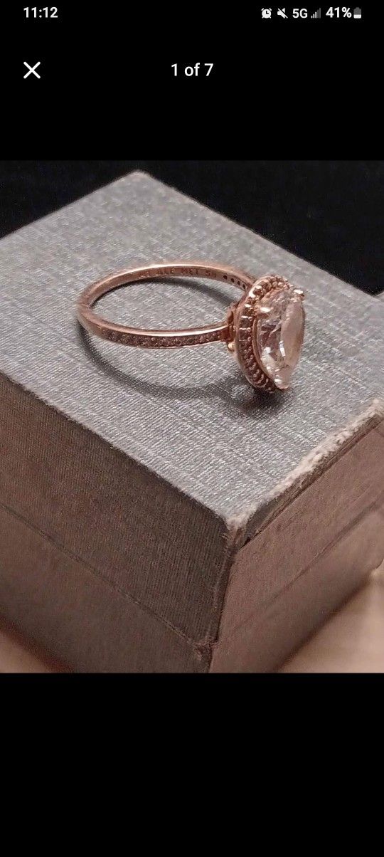 Authentic Pandora Sparkling Teardrop Halo ring Rose gold