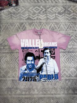 Valley Dreams Pablo Escobar 2026 Pink T-Shirt Size Small