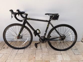 Fuji Men’s Bicycle (Adventure)