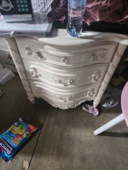 Real Wood princes bed twin size