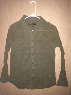 Banana Republic woman M green longsleeve button shirt