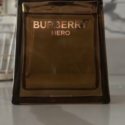 Burberry hero edp