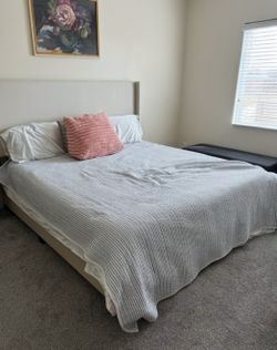 King Bedframe