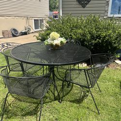 Outdoor Tables Set