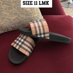 SZ 11 Burberry With Box Brand New 