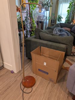 Lamps (floor and table)