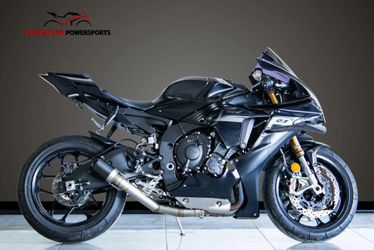 2025 Yamaha Yzf-R1