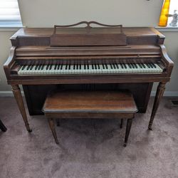 Werlitzer Piano and Bench