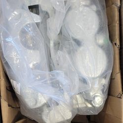 2008---2018 Chevy Silverado, Tahoe / GMC Sierra, Yukon Front Calipers