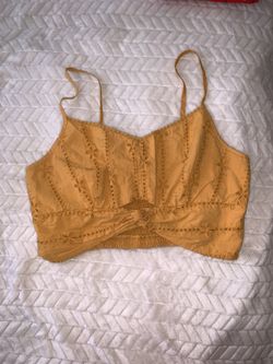 Crop top