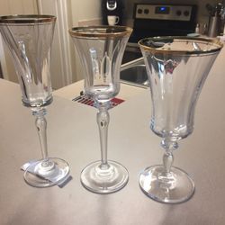 Stemware set of 6 $60.00 or 8 $80.00.