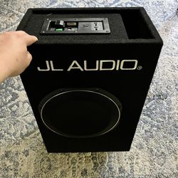 JL AUDIO SUBWOOFER WITH BUILT IN AMP