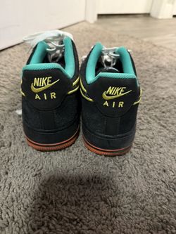 NIKE AIR FORCE 1