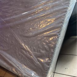 New Queen Size Mattress 