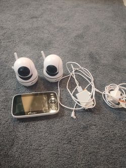 I family baby monitor