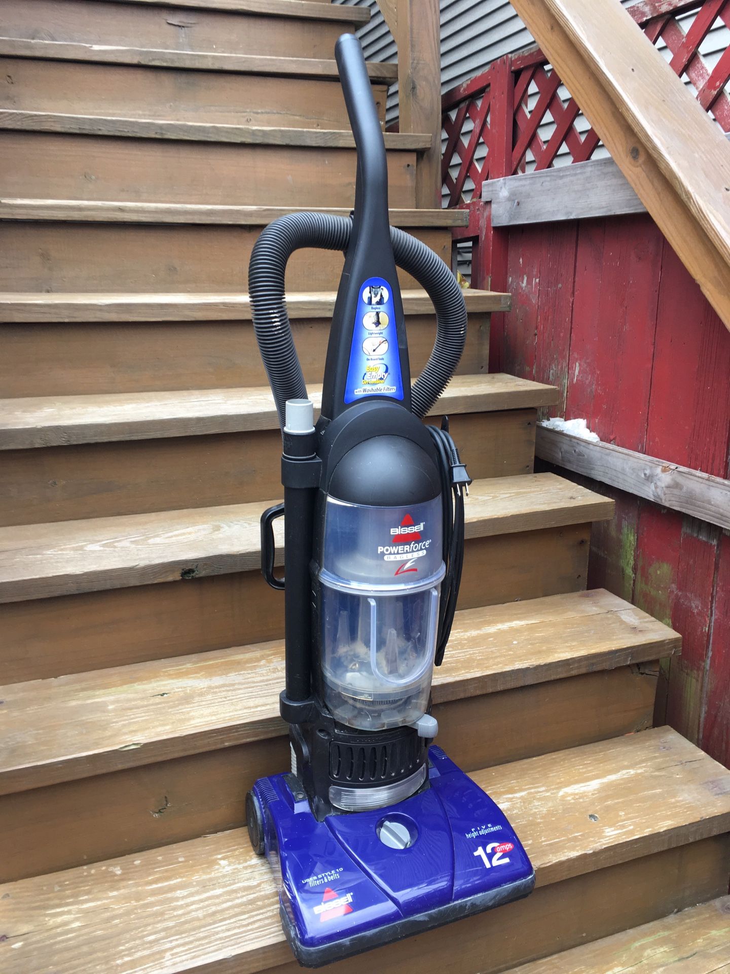 Bissell PowerForce Bagless Vacuum - Powerful 12 Amp Motor