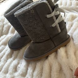 Girls Boot Size 2