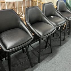 Black bar stool，$160/4pcs
