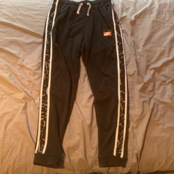 Black Nike Sweatpants; Women’s XL