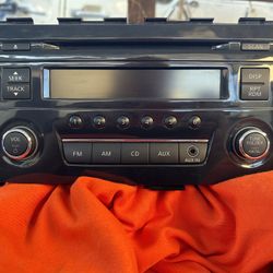 13 ALTIMA OEM RADIO