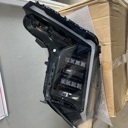 2024-2025 Kia EV9 Left Headlight 