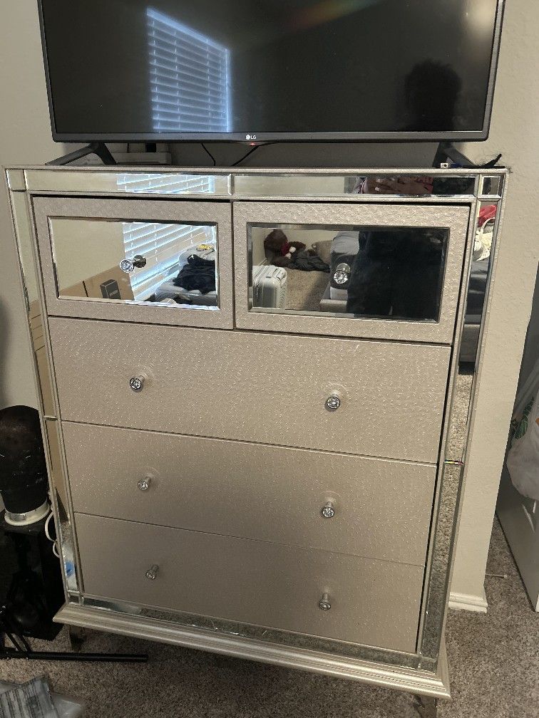 Dresser And Nightstand