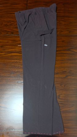 Alo men's pants. Medium size