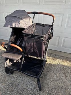Strolee baby stroller with basket
