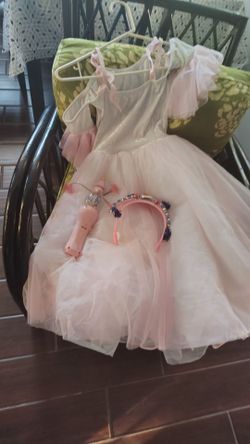 Vintage Girly princess costume ,size like fir a 6 year old