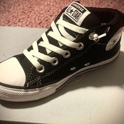 🏀🏀BOYS' SIZE US-1 CONVERSE CHUCK TAYLOR ALL STAR STREET MID SNEAKERS🏀🏀