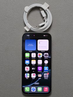 IPHONE 16 PRO 256GB UNLOCK ANY CARRIER IN GREAT Condition