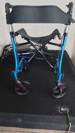 Mobility aid transport chair