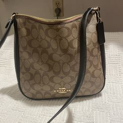 Coach $200 Cada Una