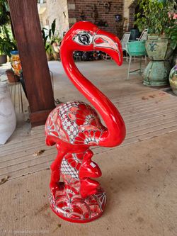 Talavera Red Flamingo Figuring. Clay Pots. Planters. Plants. Pottery $85 cada una.