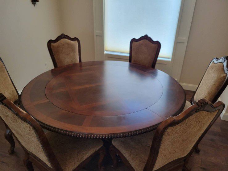 Formal Dining Table, Seats 6 &4