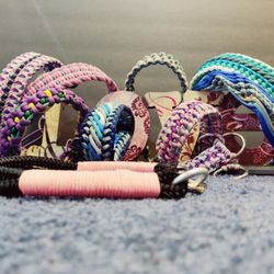 Paracord Crafts , Leashes , Collars And More 