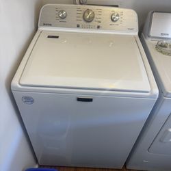 Washer And Dryer ( Gas)   Excellent Condition 
