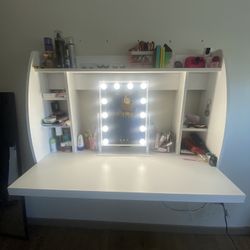 Makeup Vanity 
