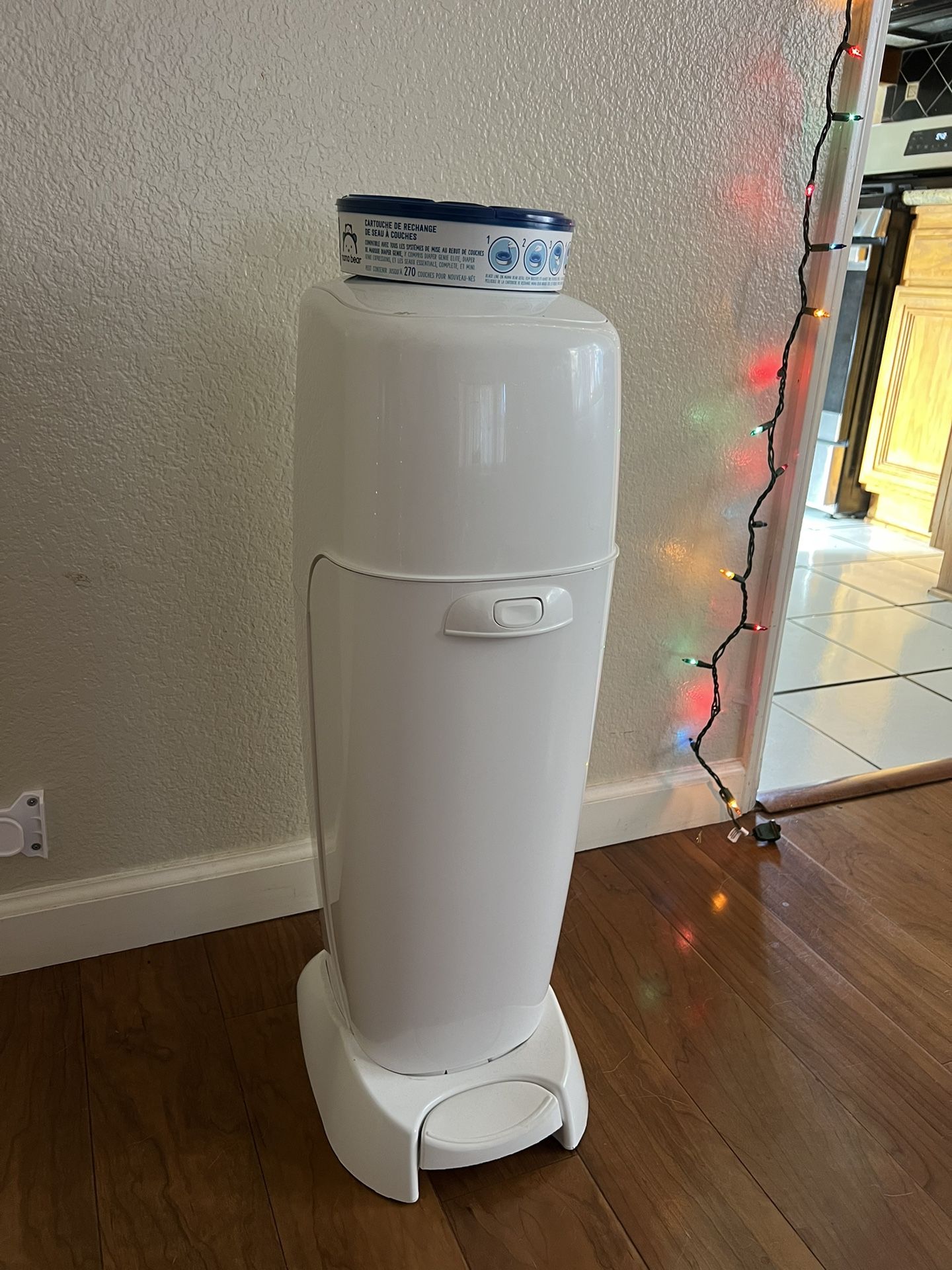 Diaper Genie + Refill