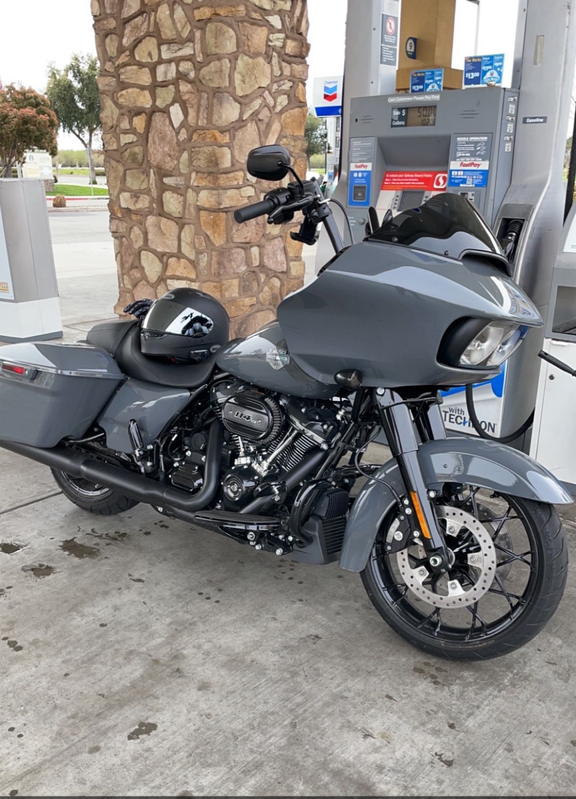 2022 Harley Davidson Road Glide