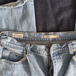 Levi’s Premium 70s High Flare Jeans – Light Wash – Size 32 × 30 Inseam – Excellent Condition