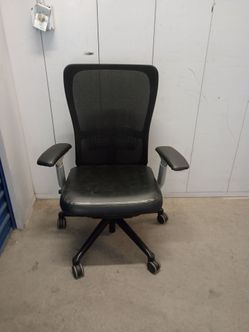 Hawart zody task chair $ 160