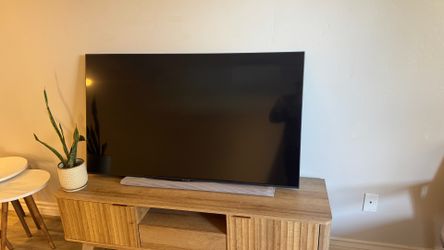 TV with wall mount
