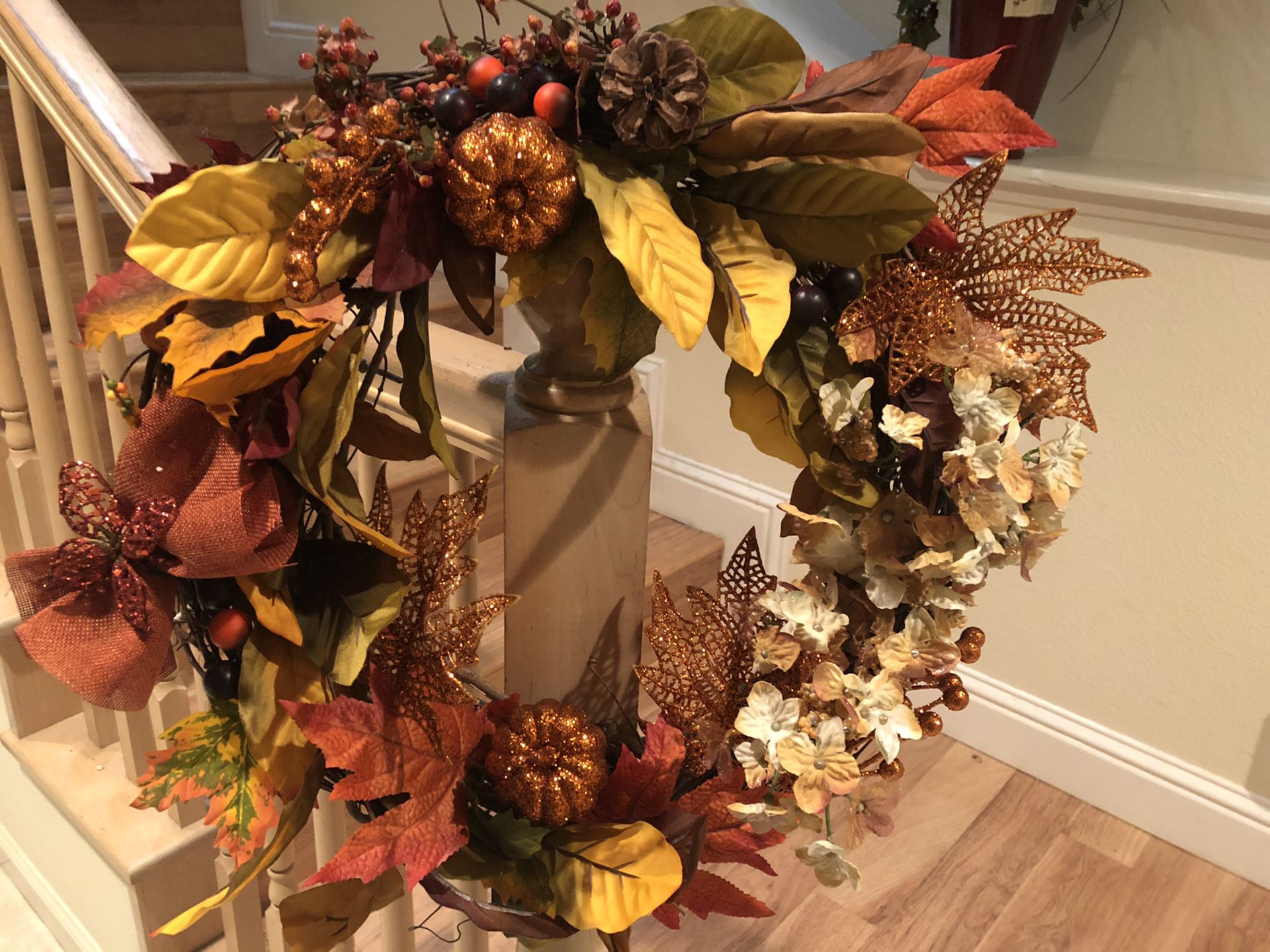 Fall wreath arrangement
