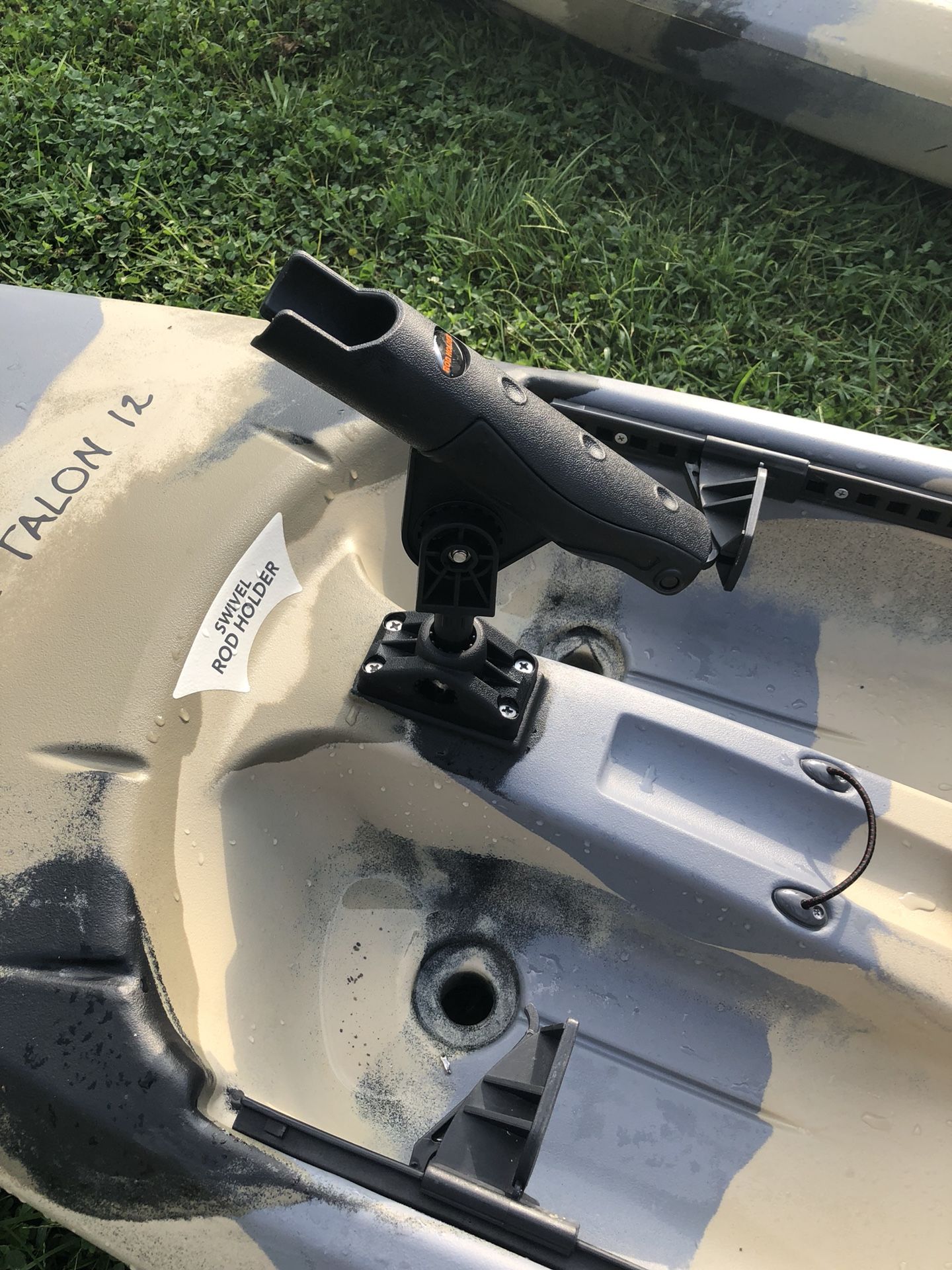 Two Field & Stream Eagle Talon 120 Kayaks for Sale in Alexandria, KY
