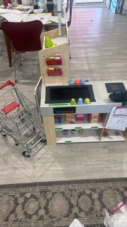 Melissa and Doug Grocery Store Check Lane Shopping Cart