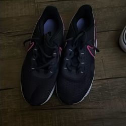 Nike Shoes For Women Size 9