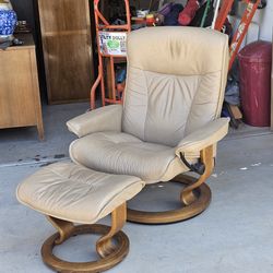 Large Ekornes Stressless Recliner and Ottoman